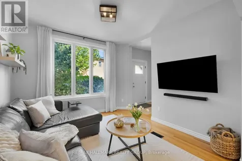 218 Carruthers Avenue Ottawa ON K1Y 1N6