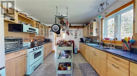 80 Steven Street Gore Bay ON P0P 1H0