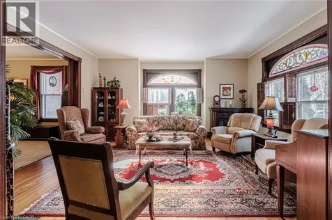 109 Talbot Street North Simcoe ON N3Y 3W6
