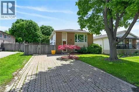 68 Duncairn Crescent Hamilton ON L9C 6G1