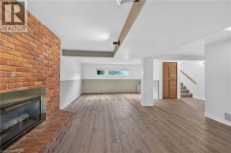 68 Duncairn Crescent Hamilton ON L9C 6G1