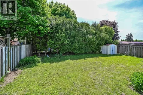 68 Duncairn Crescent Hamilton ON L9C 6G1