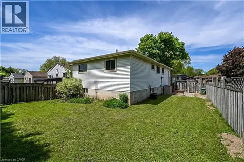 68 Duncairn Crescent Hamilton ON L9C 6G1