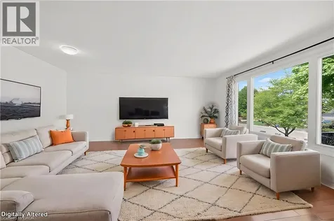 68 Duncairn Crescent Hamilton ON L9C 6G1