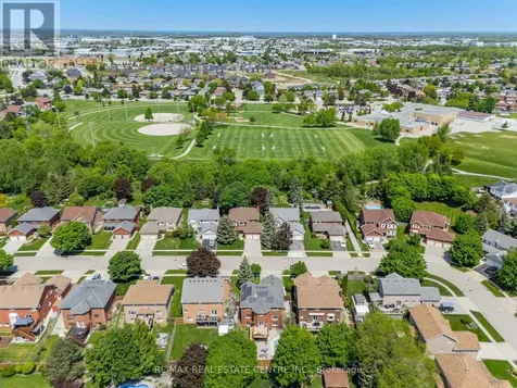 111 Hume Drive Cambridge ON N1T 1N3
