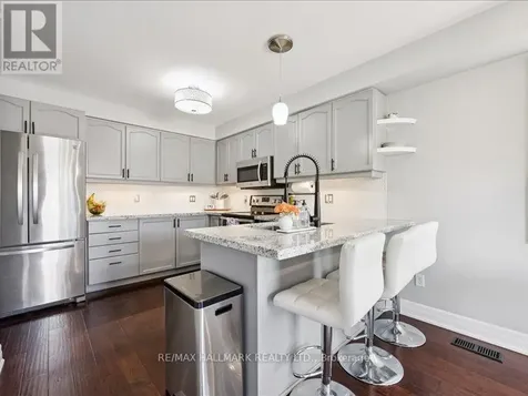 43 Schiedel Drive Guelph (victoria North) ON N1E 7M3