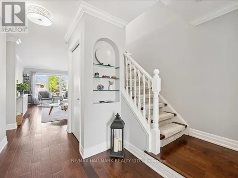 43 Schiedel Drive Guelph (victoria North) ON N1E 7M3