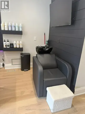 68 Broadway Avenue Orangeville ON L9W 1J9