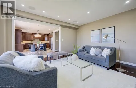 264 Evens Pond Crescent Kitchener ON N2R 0B8