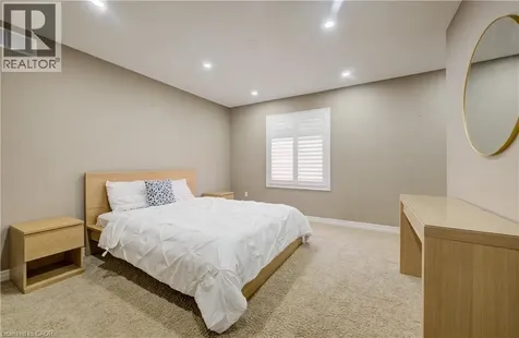 264 Evens Pond Crescent Kitchener ON N2R 0B8