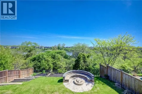264 Evens Pond Crescent Kitchener ON N2R 0B8