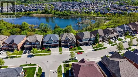 264 Evens Pond Crescent Kitchener ON N2R 0B8