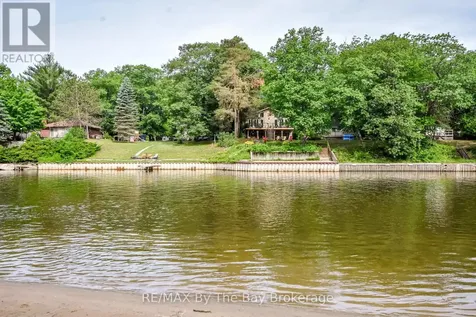 578 Oxbow Park Drive Wasaga Beach ON L9Z 2T8