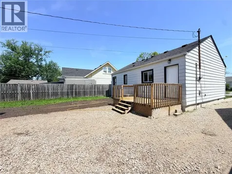 1651 Aubin Windsor ON N8Y 4G3