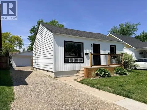 1651 Aubin Windsor ON N8Y 4G3