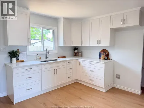 1651 Aubin Windsor ON N8Y 4G3