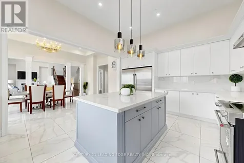 2 Sam Davis Court Whitchurch-stouffville ON L4A 4R4