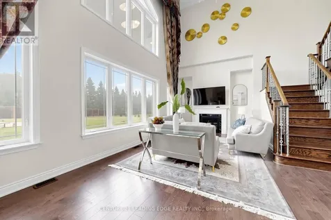 2 Sam Davis Court Whitchurch-stouffville ON L4A 4R4