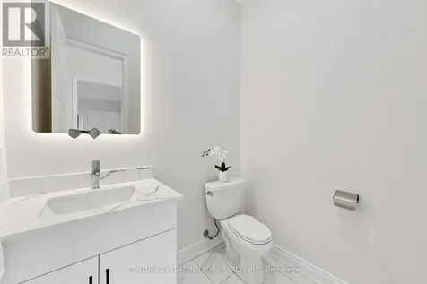 2 Sam Davis Court Whitchurch-stouffville ON L4A 4R4