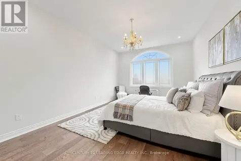 2 Sam Davis Court Whitchurch-stouffville ON L4A 4R4