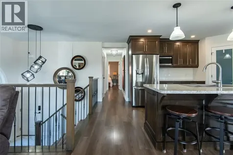 4011 Englehart Drive Petrolia ON N0N 1R0