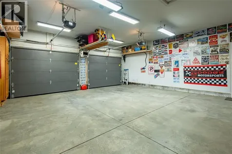 4011 Englehart Drive Petrolia ON N0N 1R0