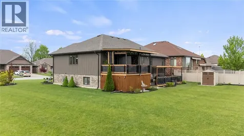 4011 Englehart Drive Petrolia ON N0N 1R0