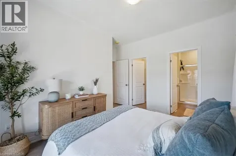 169 Reverie Way Kitchener ON N2E 0K5