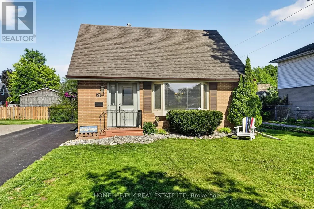 61 Salisbury Avenue Brockville ON K6V 2T6
