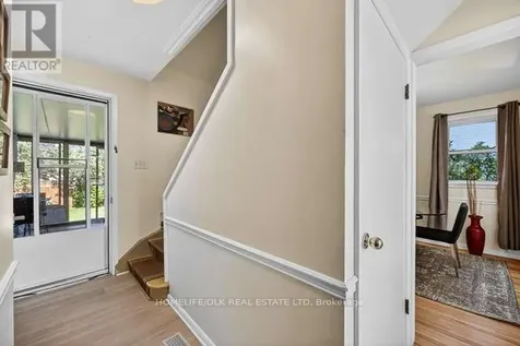 61 Salisbury Avenue Brockville ON K6V 2T6