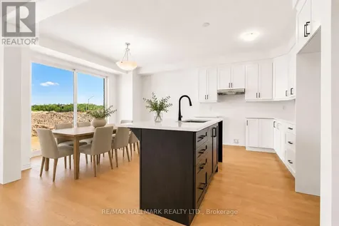 43 Foxley Heights Barrie ON L9J 1A6