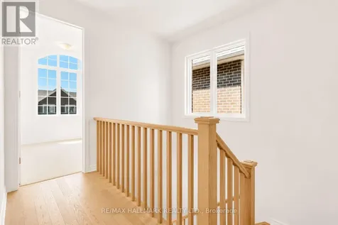 43 Foxley Heights Barrie ON L9J 1A6