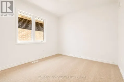 43 Foxley Heights Barrie ON L9J 1A6