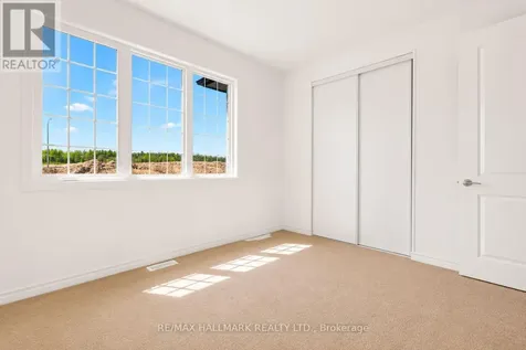 43 Foxley Heights Barrie ON L9J 1A6