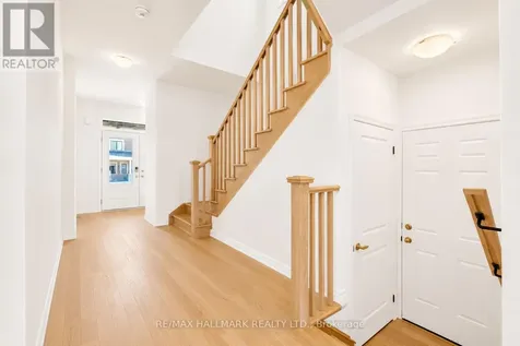 43 Foxley Heights Barrie ON L9J 1A6