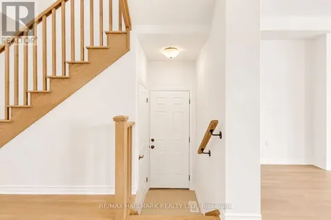 43 Foxley Heights Barrie ON L9J 1A6