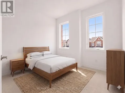 21 Foxley Heights Barrie ON L9J 1A6