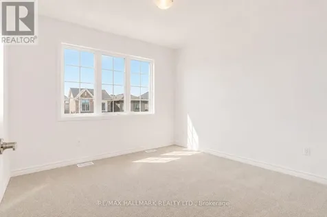 21 Foxley Heights Barrie ON L9J 1A6