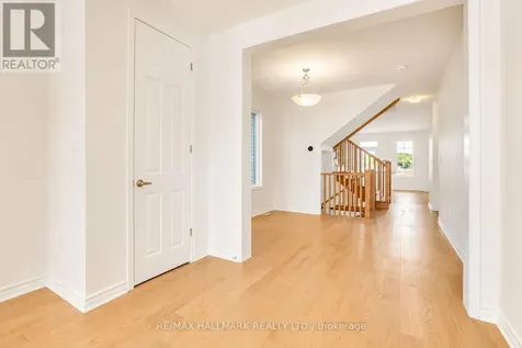 21 Foxley Heights Barrie ON L9J 1A6
