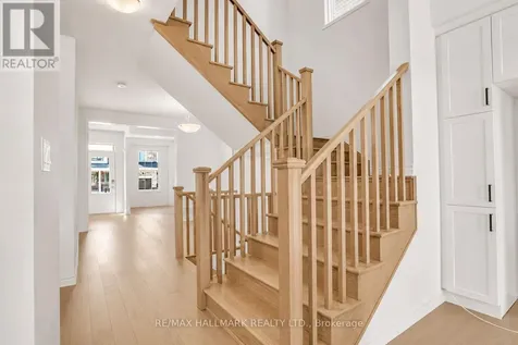 21 Foxley Heights Barrie ON L9J 1A6