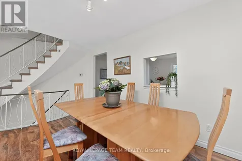 2521 Flannery Drive Ottawa ON K1V 9R5