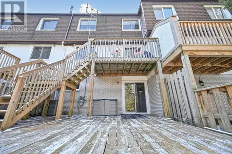 2521 Flannery Drive Ottawa ON K1V 9R5