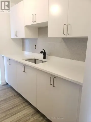 1177 Belanger Avenue Ottawa ON K1H 8N7