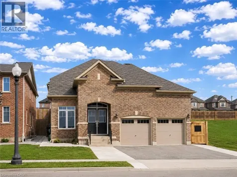 186 Blair Creek Drive Kitchener ON N2P 0E4