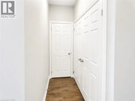 186 Blair Creek Drive Kitchener ON N2P 0E4