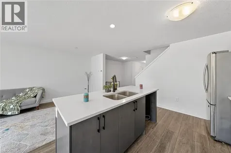 95 Queensbrook Crescent Cambridge ON N1S 0E4