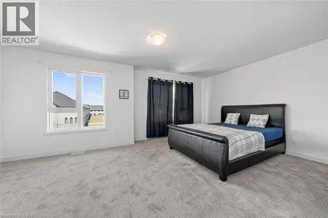 95 Queensbrook Crescent Cambridge ON N1S 0E4