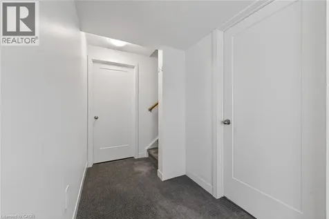 95 Queensbrook Crescent Cambridge ON N1S 0E4