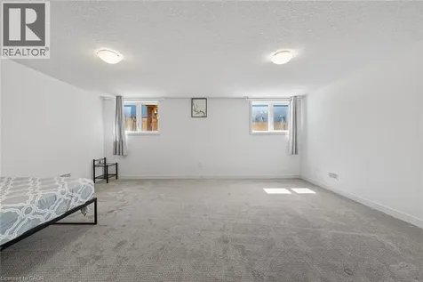 95 Queensbrook Crescent Cambridge ON N1S 0E4