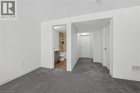 95 Queensbrook Crescent Cambridge ON N1S 0E4